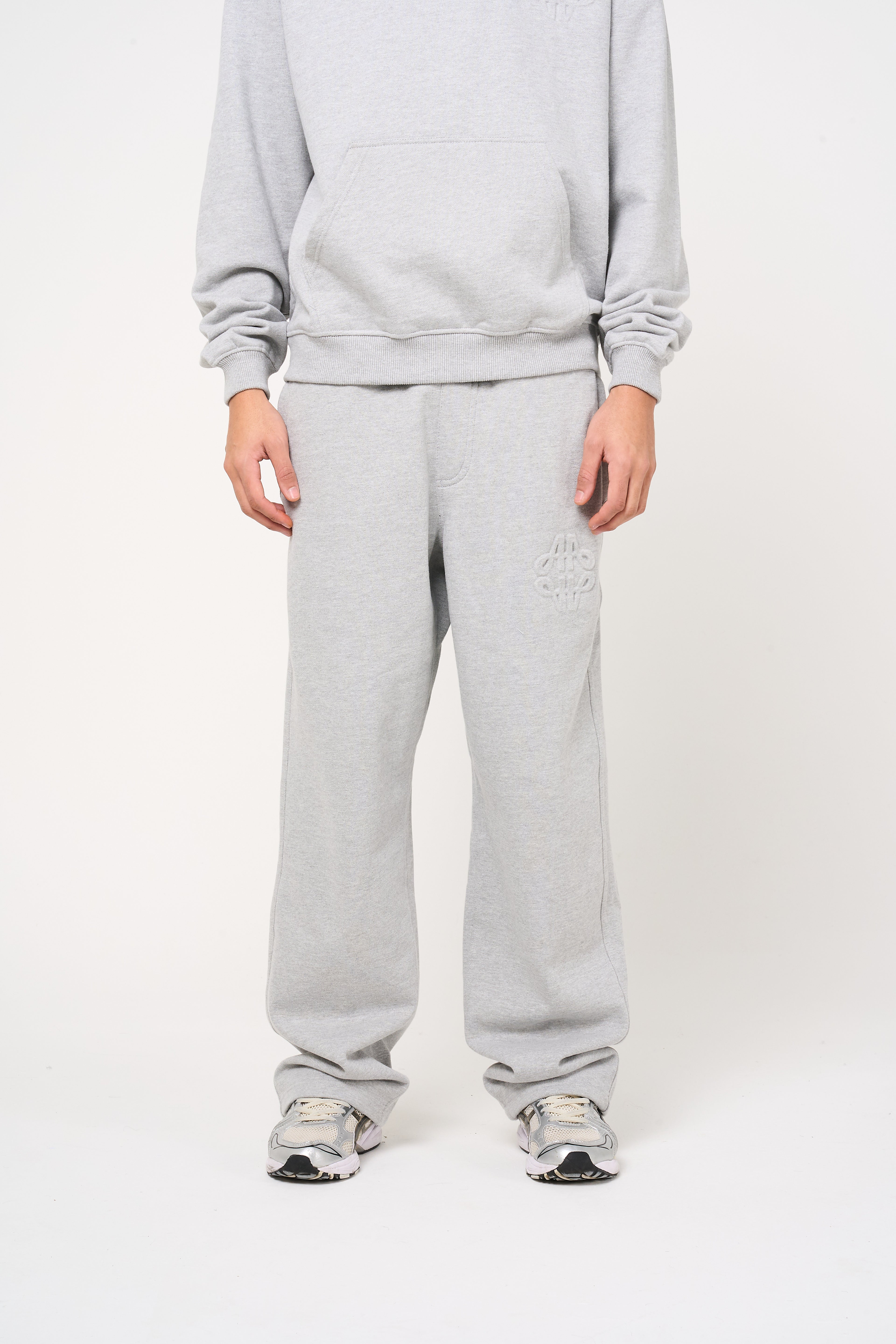 Reyes Emblem Logo Jogger Grey