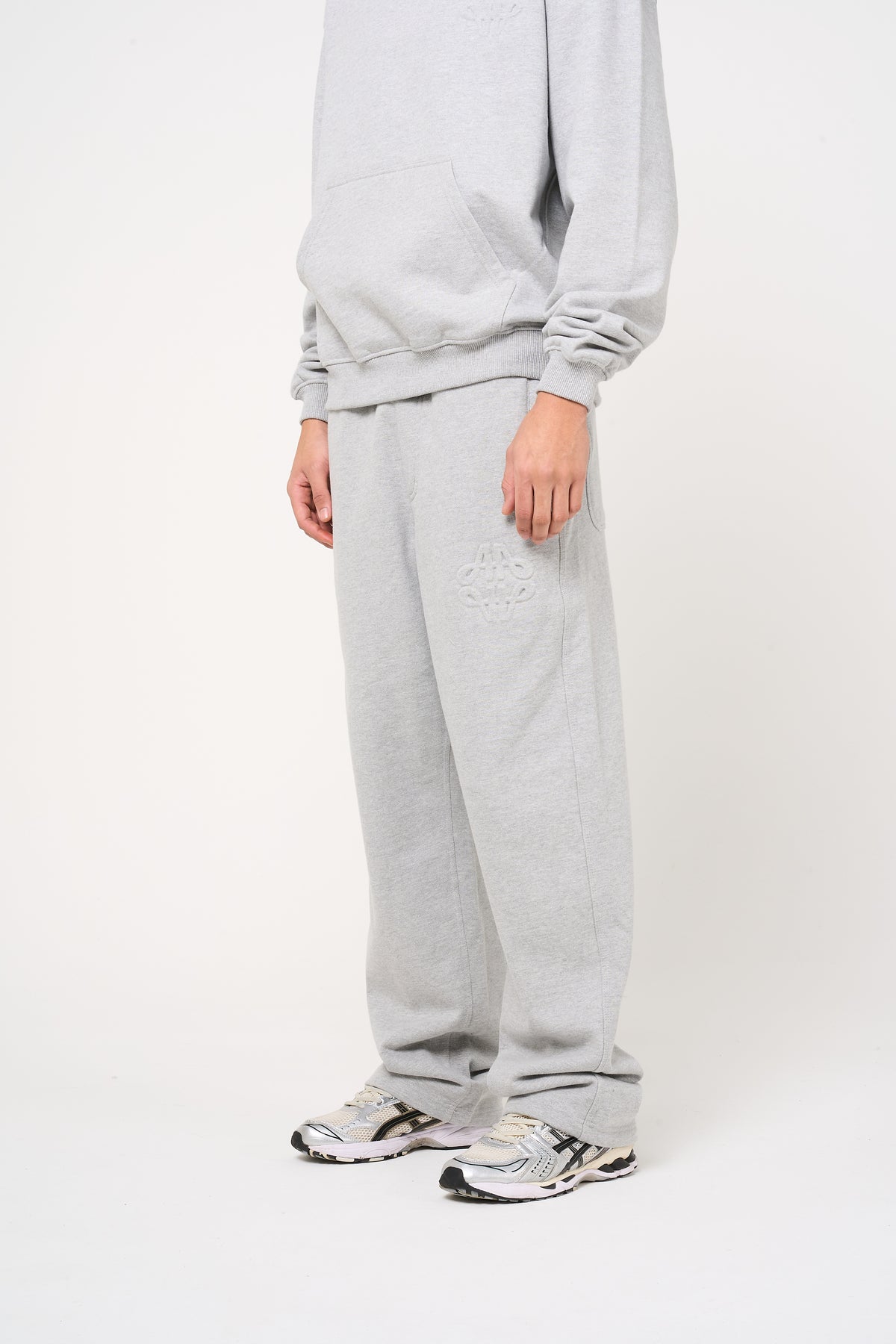Reyes Emblem Logo Jogger Grey