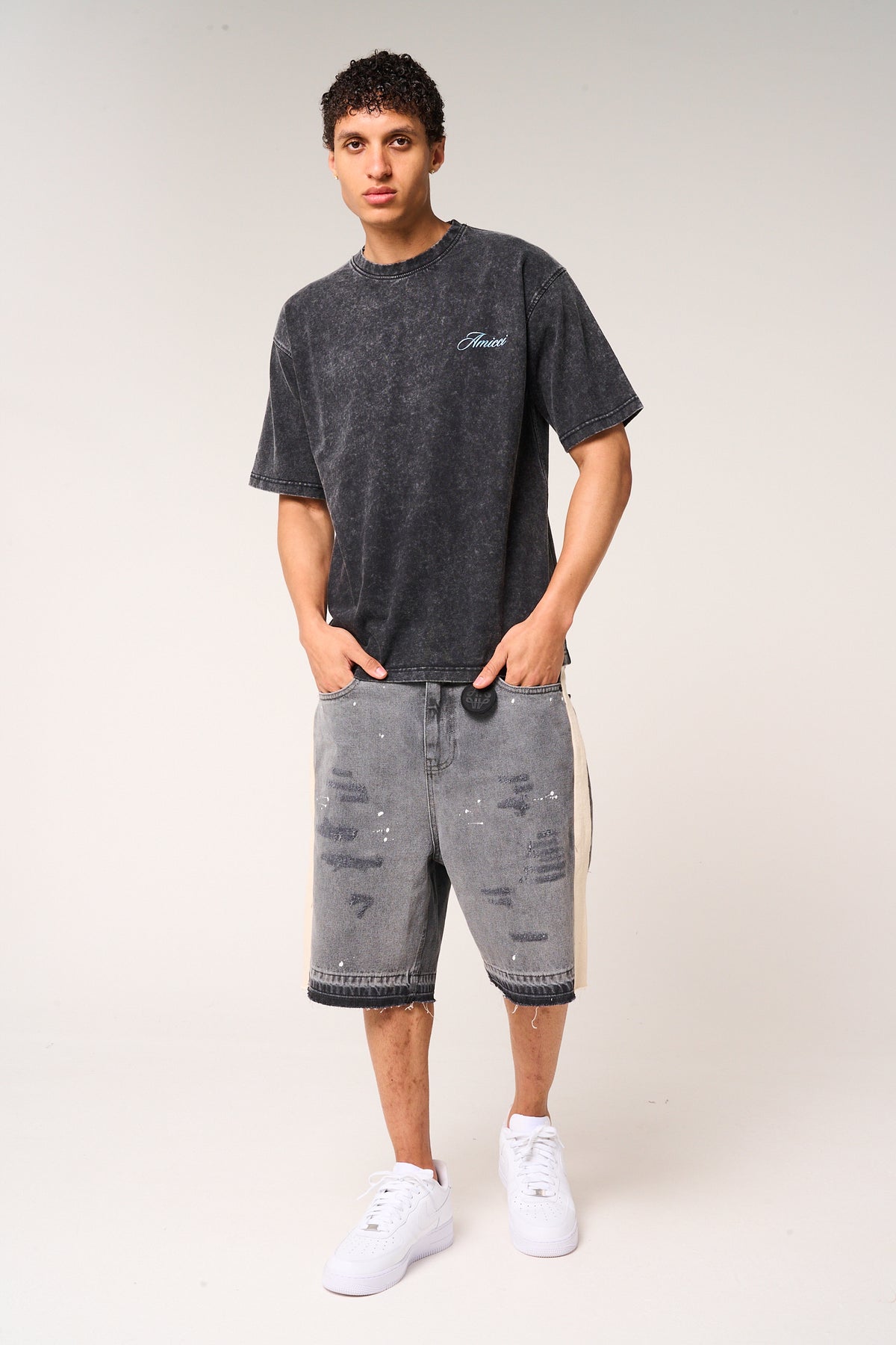 Renato Graphic T Shirt Washed black